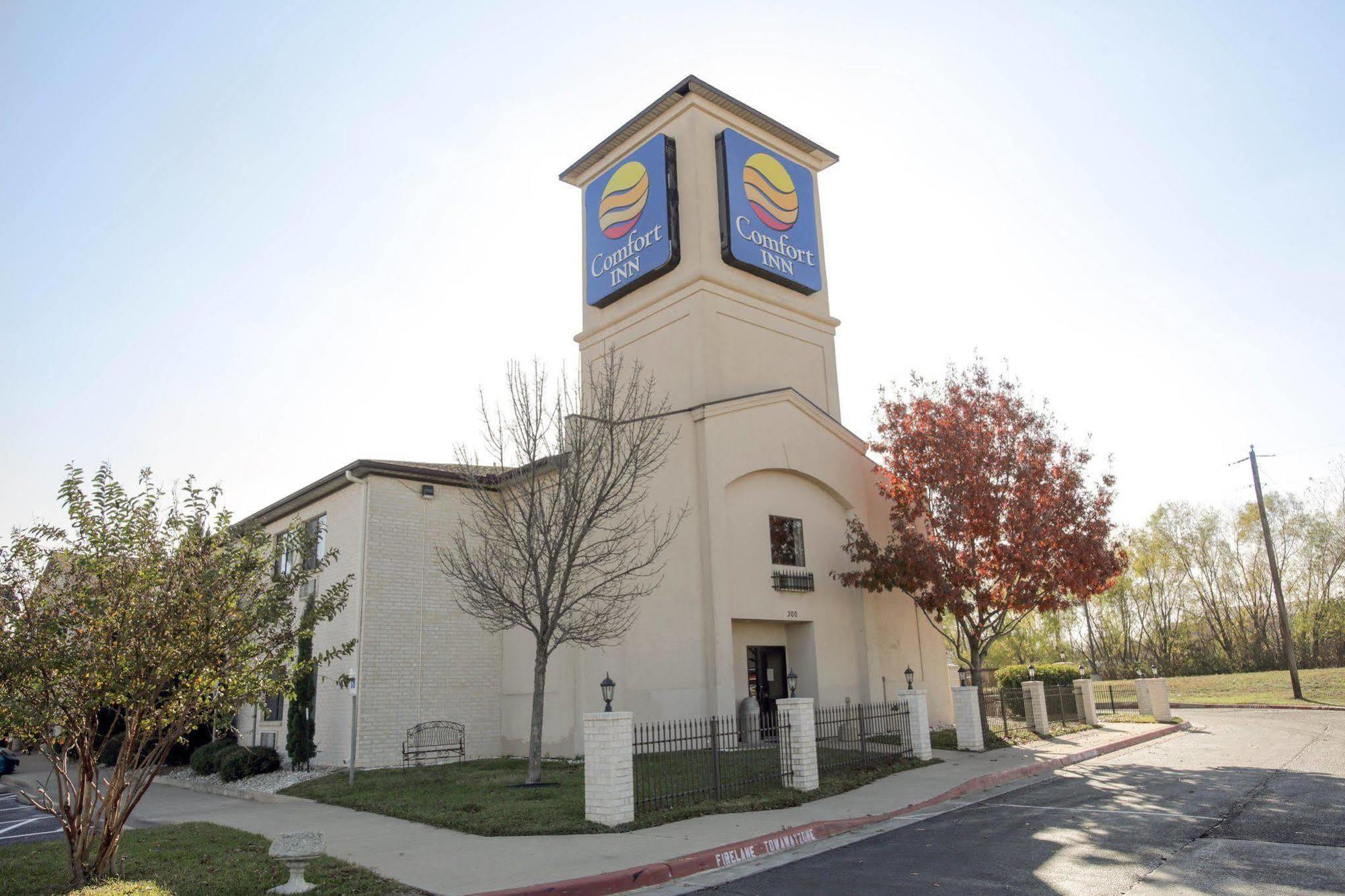 Quality Inn Cedar Park Exterior photo